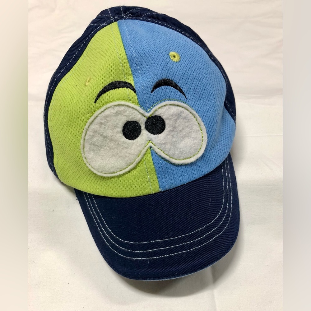 Kids / toddler size hat adjustable